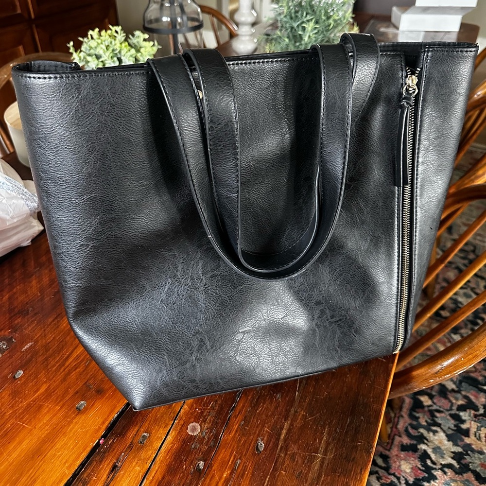 Neiman Marcus black tote, 16”x13”x5”